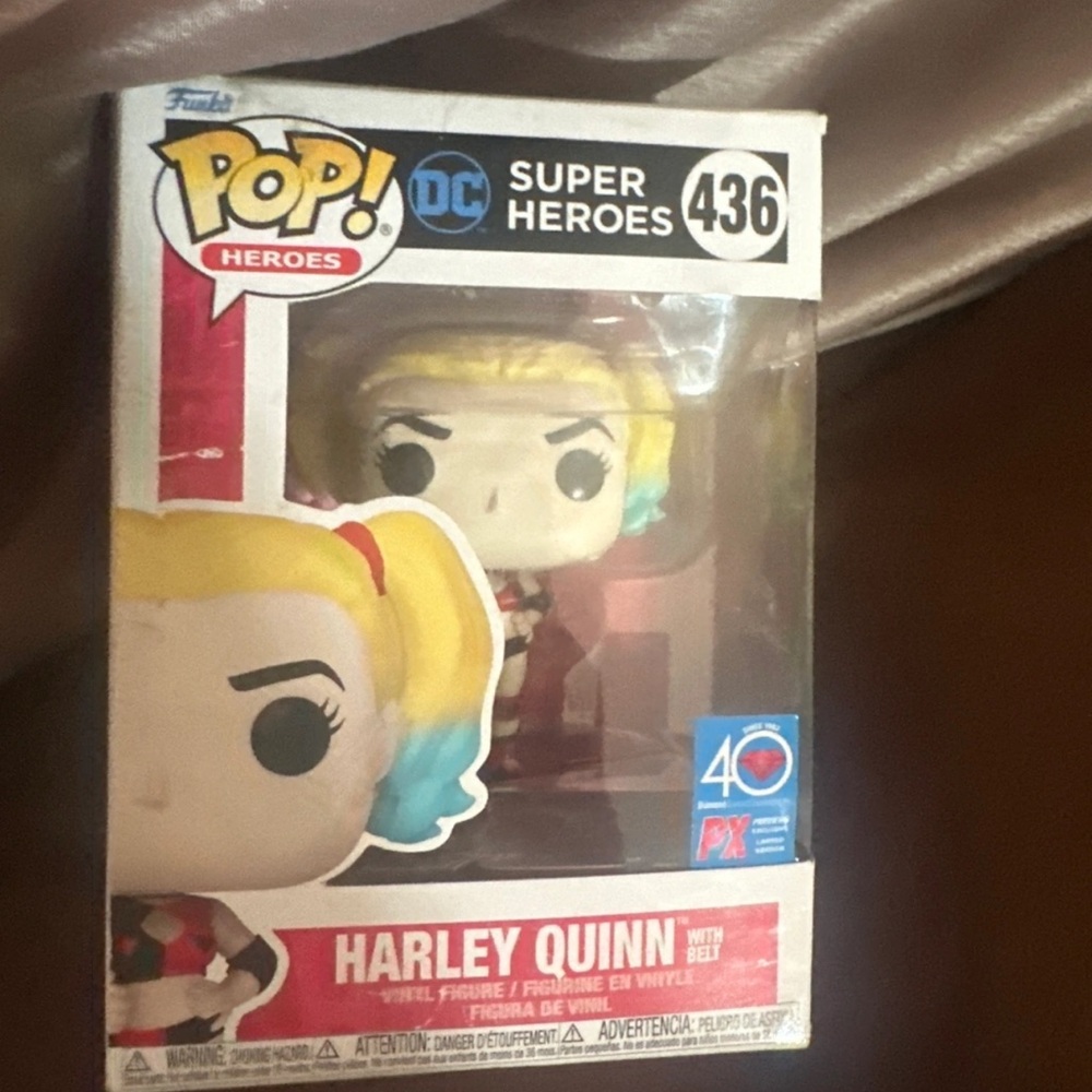 Funko Pop Harley Quinn Vinyl Figure